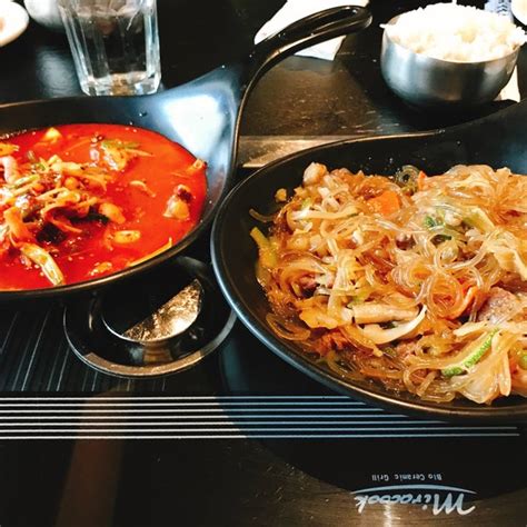 b won korean restaurant.